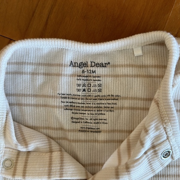 Boys onesie with cute pockets - Picture 3 of 3